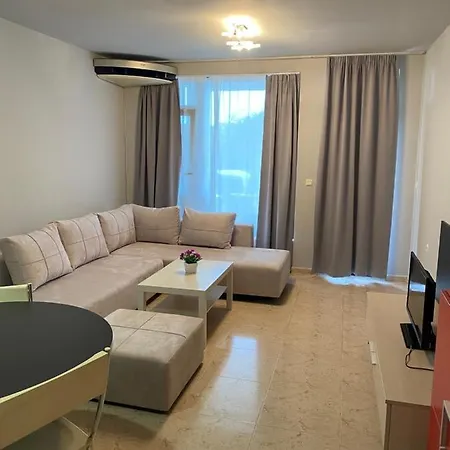 Kambani Apart Complex דירה סבטי ולאס