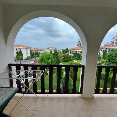Kambani Apart Complex סבטי ולאס